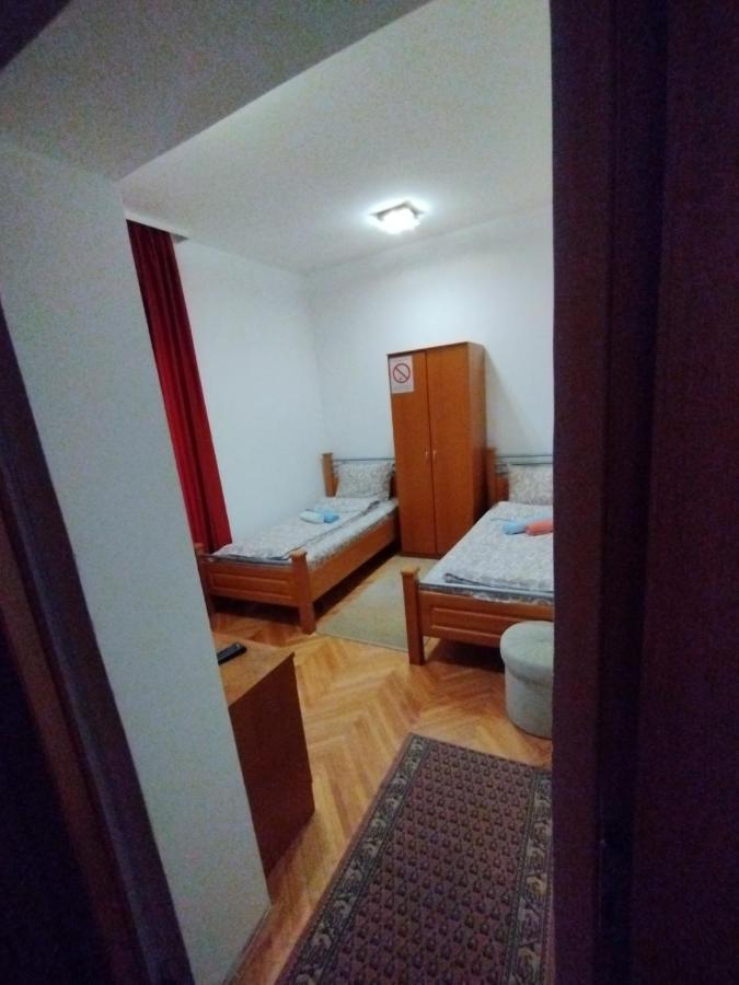 Vila Marko Niska Banja Exteriör bild