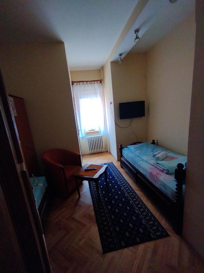 Vila Marko Niska Banja Exteriör bild